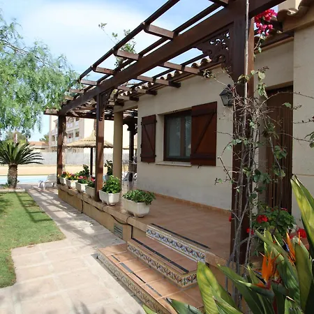 Holiday home Casa Con Piscina Privada, Cerca Del Mar, Wifi Gratis, Aire Opcional, Mascotas Y Playa Perros - Es-184-10 Riumar